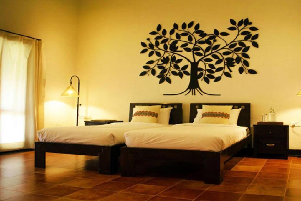 Baymaas Lake House Kochi Exterior photo