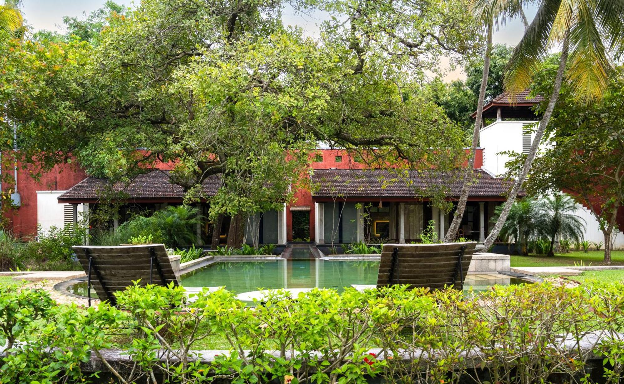 Baymaas Lake House Kochi Exterior photo